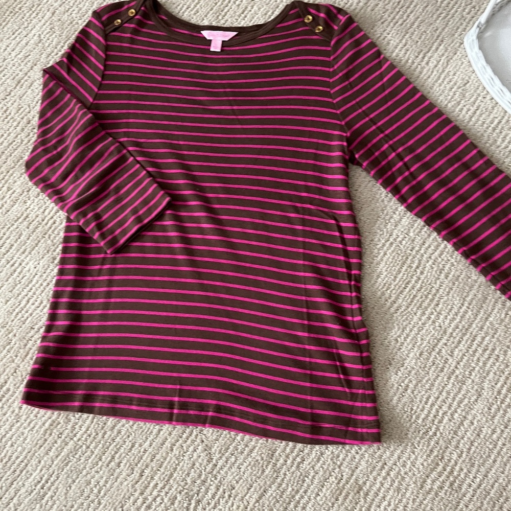 Lilly pulitzer tee